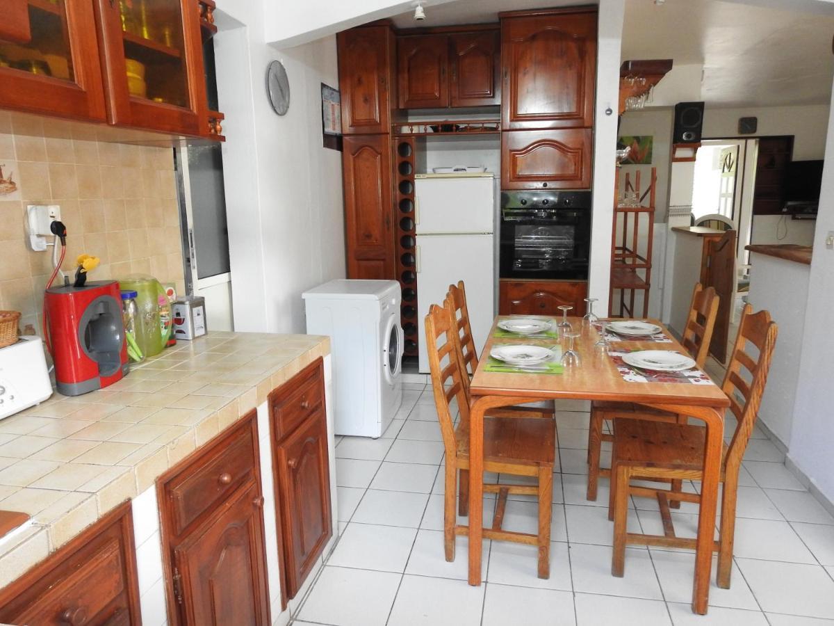 Villa Nanou , Villa De Plein Pied Avec Joli Jardin Bouillante Buitenkant foto